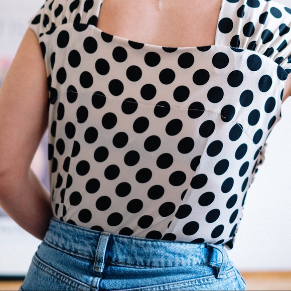 Polka dot top - Picture 6 of 8